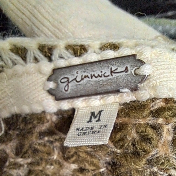 Gimmicks By BKE Henley Patchwork Sweater Size M - Picture 4 of 4